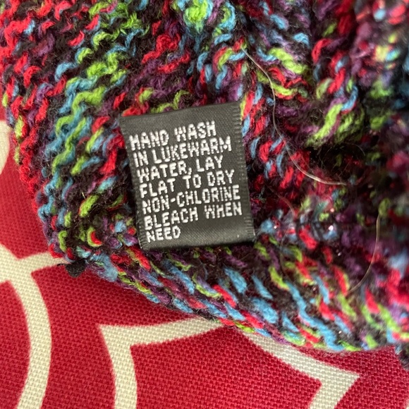 NWOT Cejon Beanie Hat - Picture 6 of 7